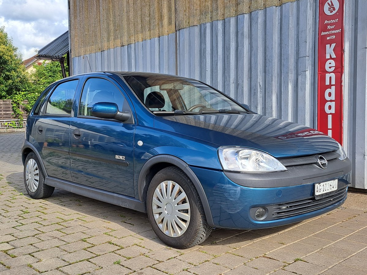 OPEL Corsa 1.4 16V Comfort gebraucht für CHF 3'300,