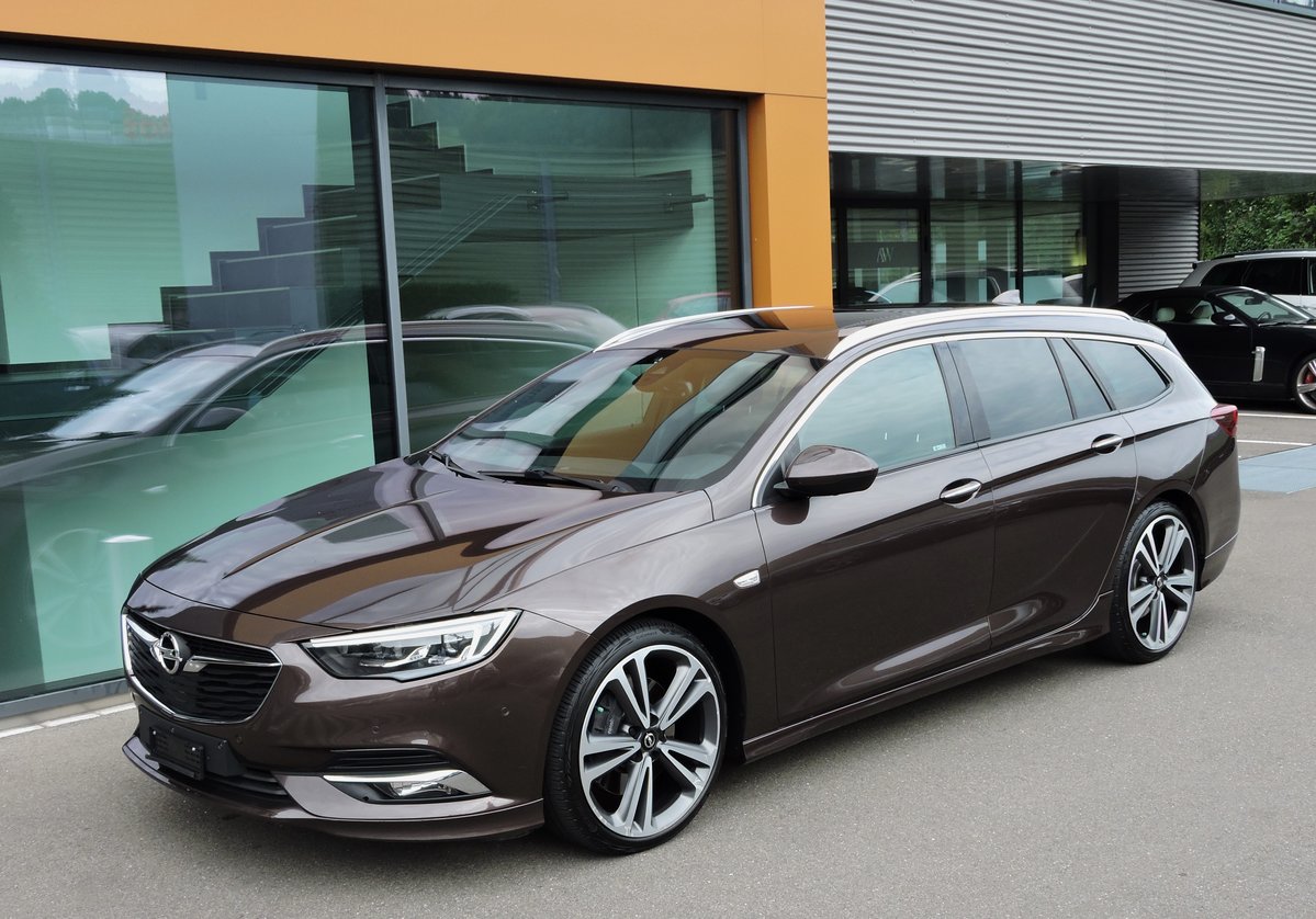 OPEL Insignia 2.0 T Exclus.4WD gebraucht für CHF 17'800,