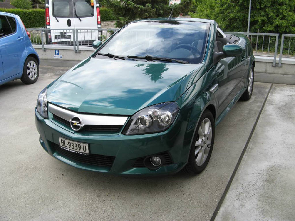 OPEL Tigra 1.8i 16V Sport gebraucht für CHF 8'800,