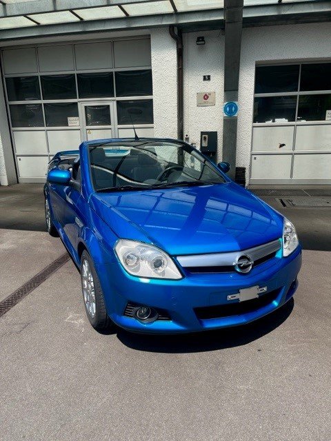 OPEL Tigra 1.8i 16V Sport gebraucht für CHF 8'500,