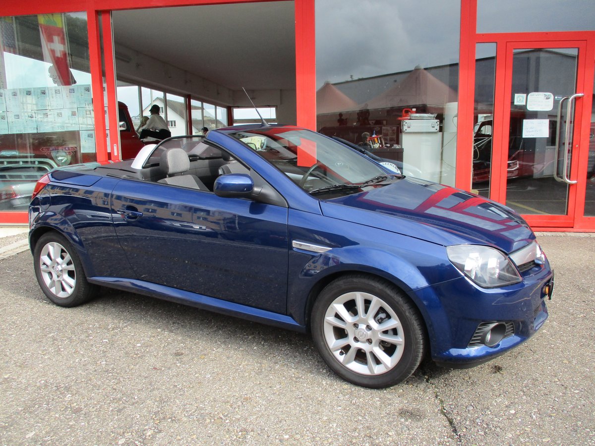 OPEL Tigra 1.8 Sport gebraucht für CHF 3'990,