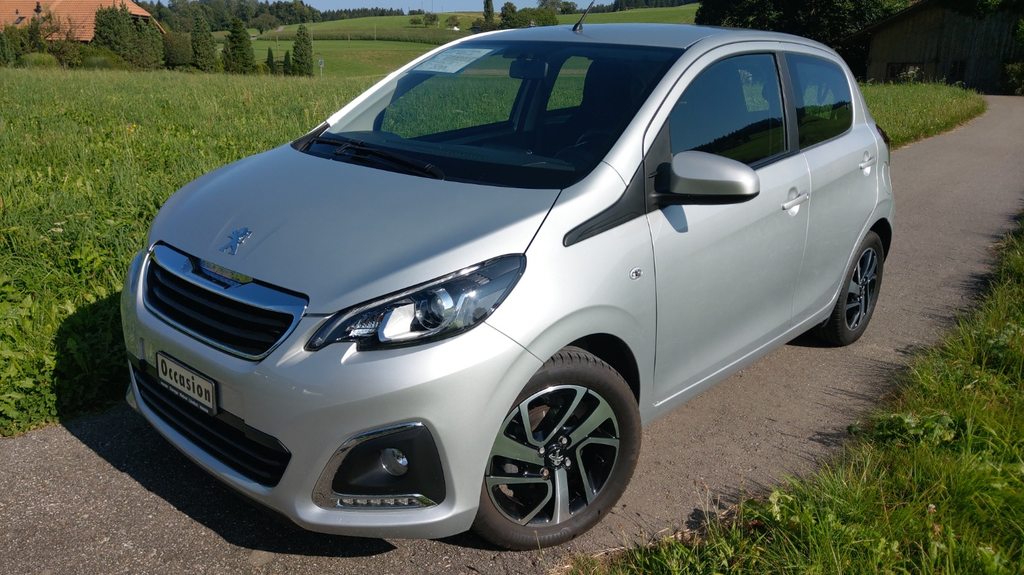 PEUGEOT 108 1.2 PureTech Allure gebraucht für CHF 9'900,