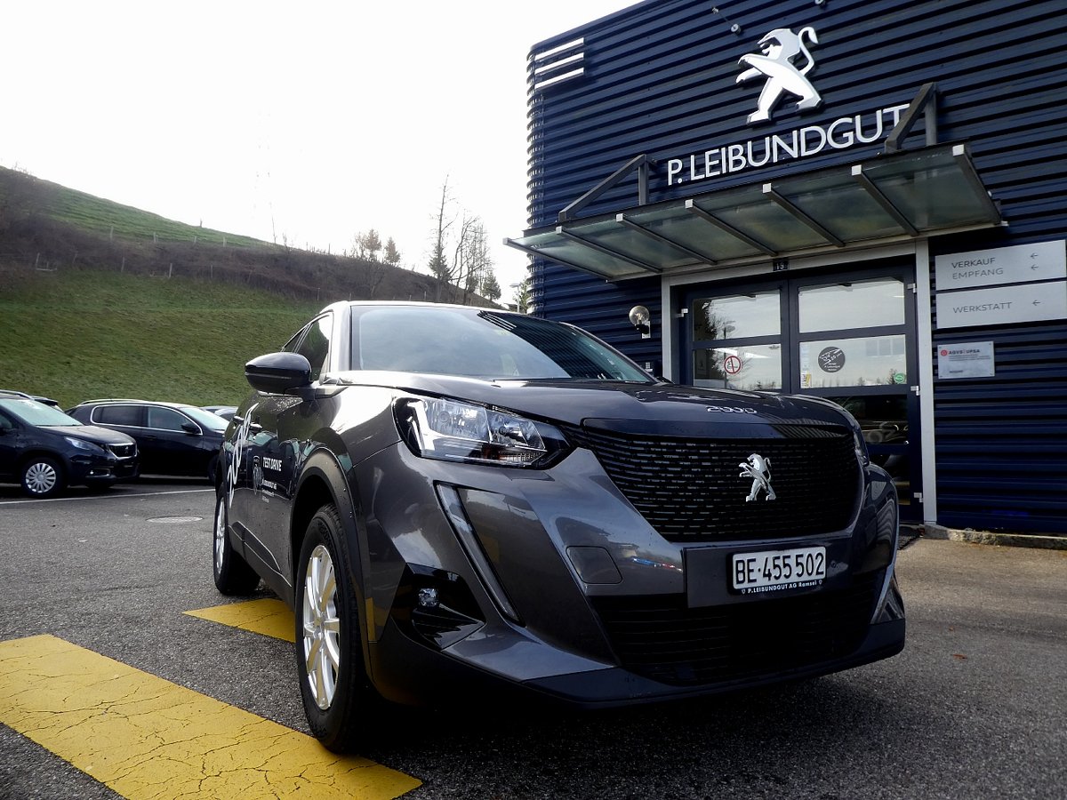 PEUGEOT 2008 1.2 PureTech 130 Acti gebraucht für CHF 30'500,