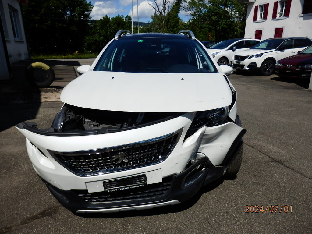 PEUGEOT 2008 1.2 PureTech 110 Allu gebraucht für CHF 3'800,