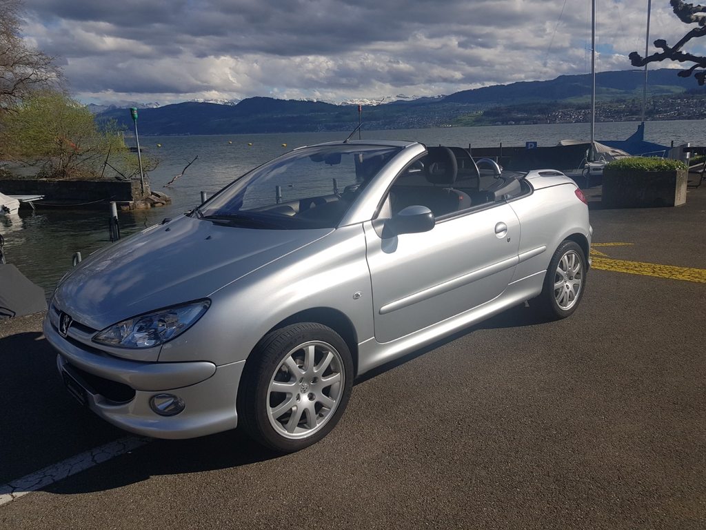 PEUGEOT 206 CC 1.6 Sport gebraucht für CHF 6'200,