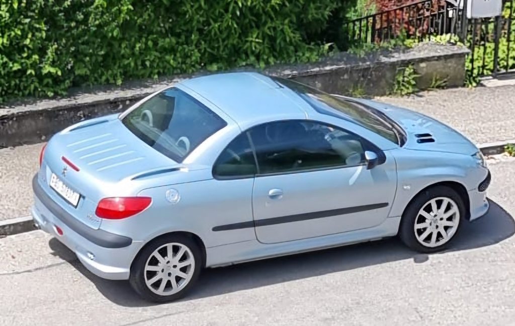 PEUGEOT 206 CC 2.0 gebraucht für CHF 3'400,