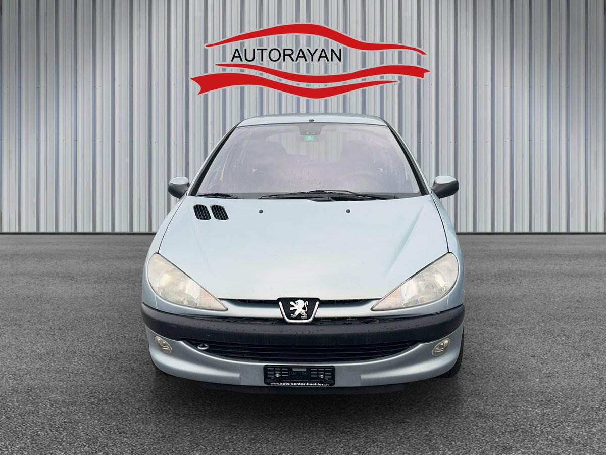 PEUGEOT 206 1.6 gebraucht für CHF 1'900,