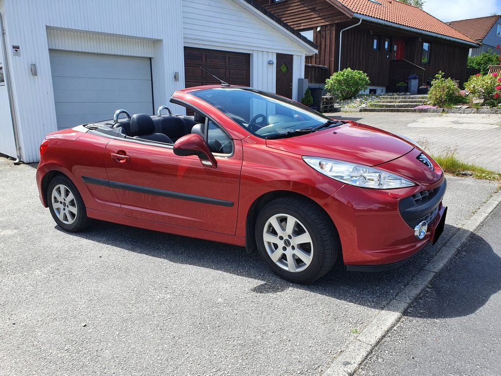 PEUGEOT 207 CC 1.6 16V Platinum Ed gebraucht für CHF 4'000,