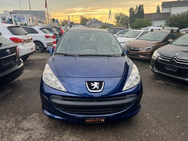 PEUGEOT 207 1.4 16V Look gebraucht für CHF 2'999,