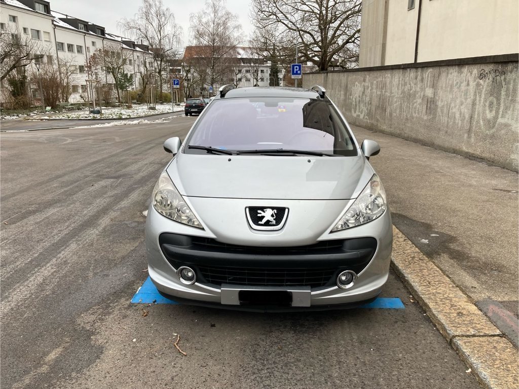 PEUGEOT 207 SW 1.6 16V Sport gebraucht für CHF 4'500,