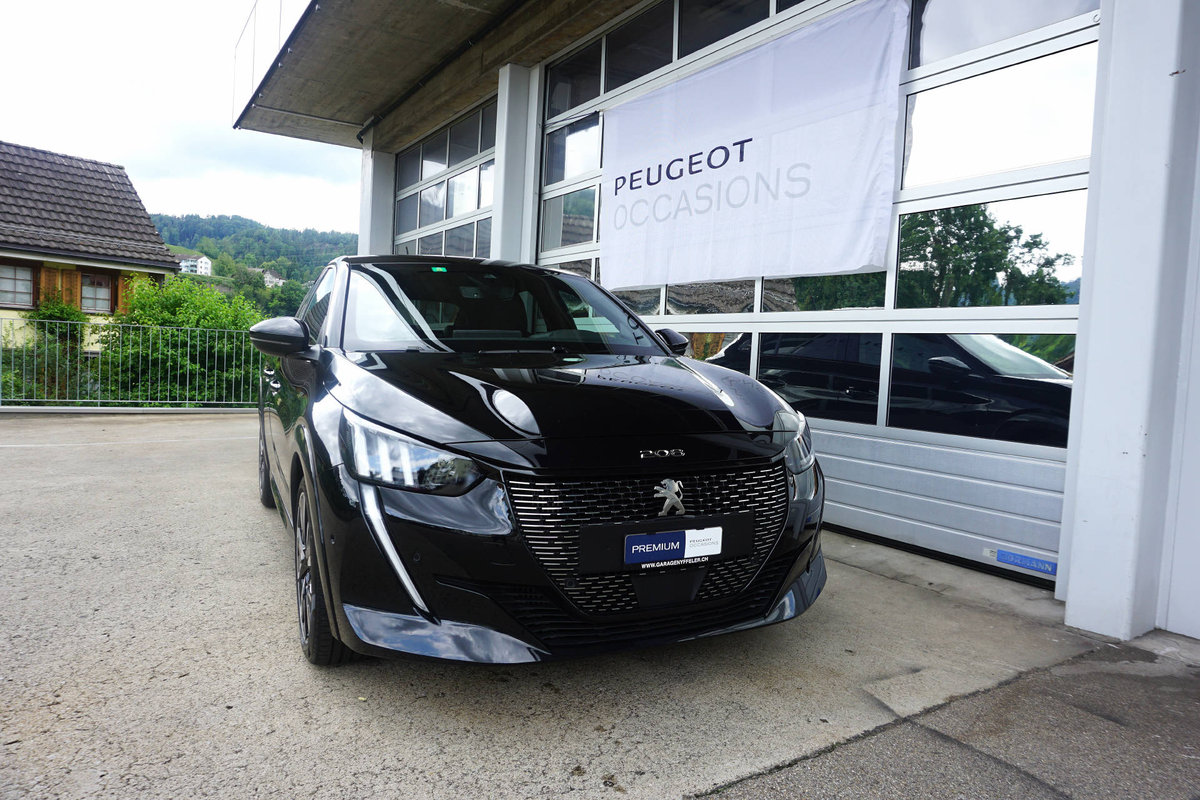 PEUGEOT 208 1.2 PureTech 130 GT gebraucht für CHF 20'900,