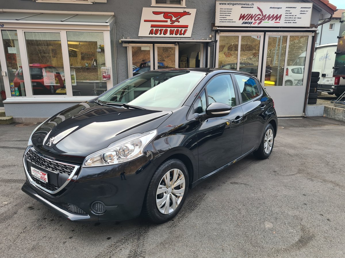 PEUGEOT 208 1.2 VTI Active gebraucht für CHF 5'900,