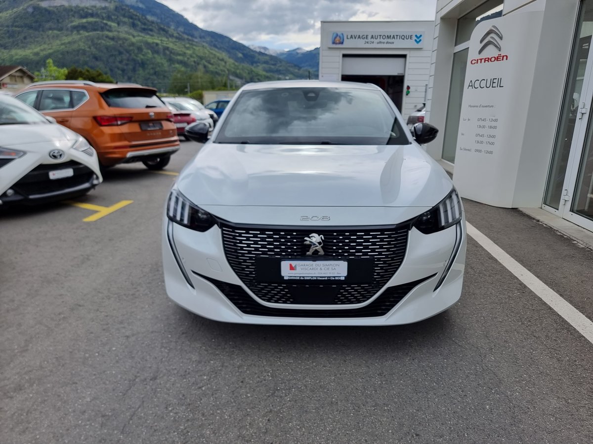 PEUGEOT 208 1.2 PureTech GT gebraucht für CHF 18'500,