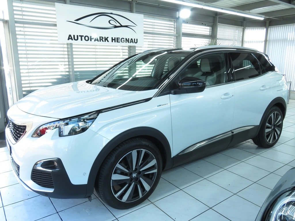 PEUGEOT 3008 300e Hybrid4 GT Line gebraucht für CHF 29'900,