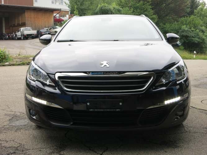 PEUGEOT 308 SW 1.2 PureTech 130 St gebraucht für CHF 12'900,