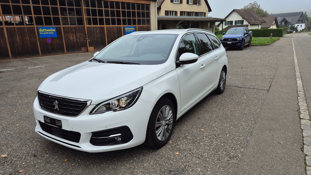 PEUGEOT 308 SW 1.5 BlueHDI Active gebraucht für CHF 14'990,