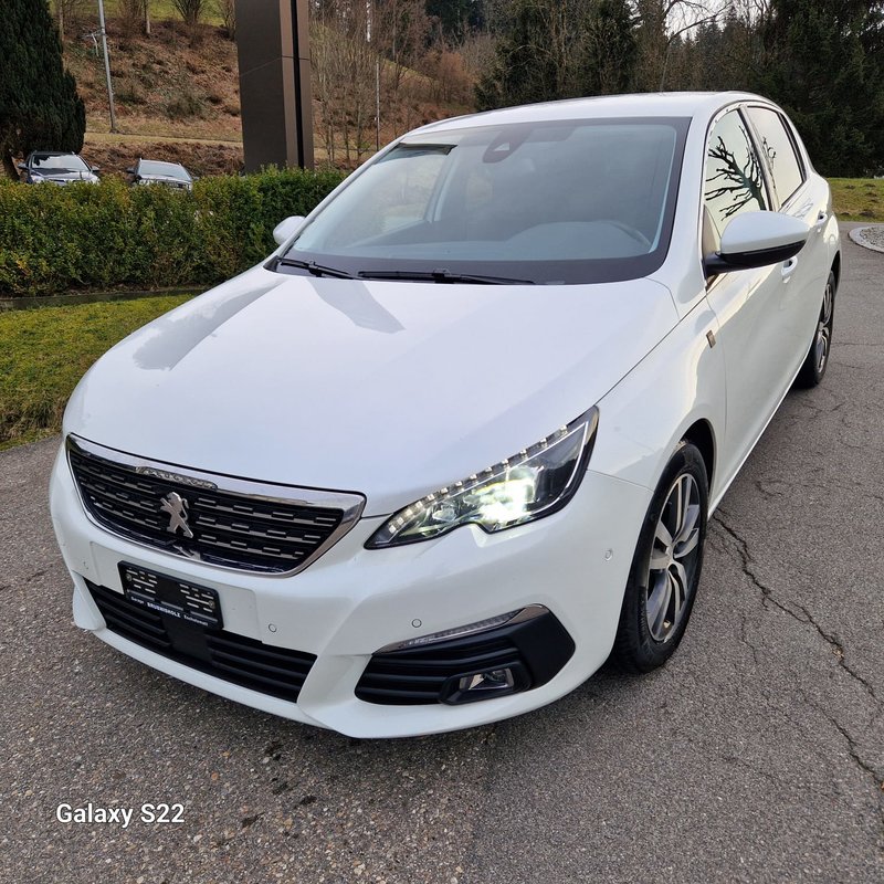 PEUGEOT 308 1.5 BlueHDI Tech Editi gebraucht für CHF 17'900,