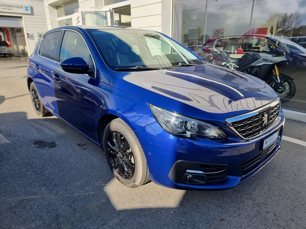 PEUGEOT 308 1.2 Pure Tech Allure E gebraucht für CHF 13'900,