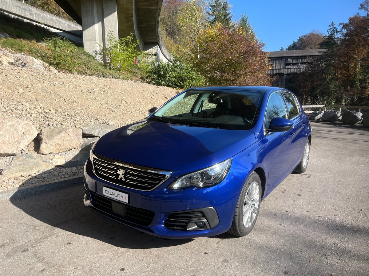 PEUGEOT 308 1.2 Pure Tech Style EA gebraucht für CHF 11'800,