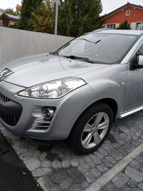 PEUGEOT 4007 2.4 16V Platinum Edit gebraucht für CHF 4'900,