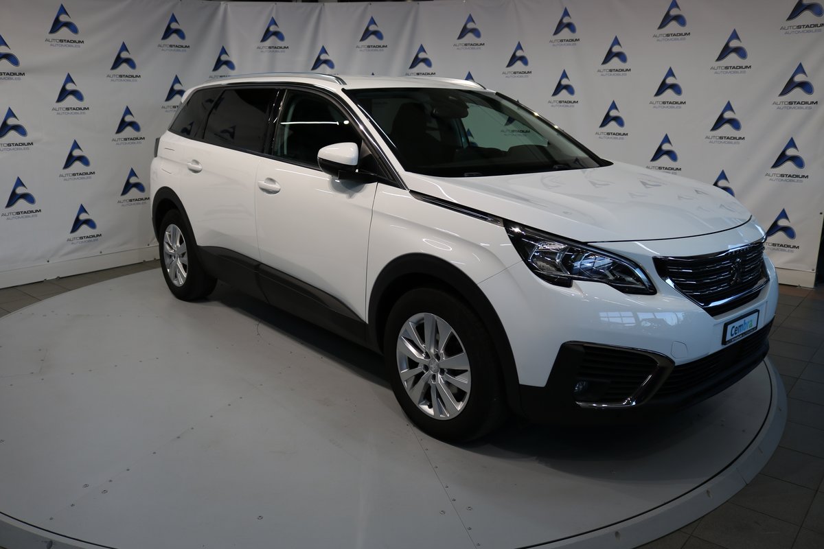 PEUGEOT 5008 1.2 Pure Tech Allure gebraucht für CHF 22'800,