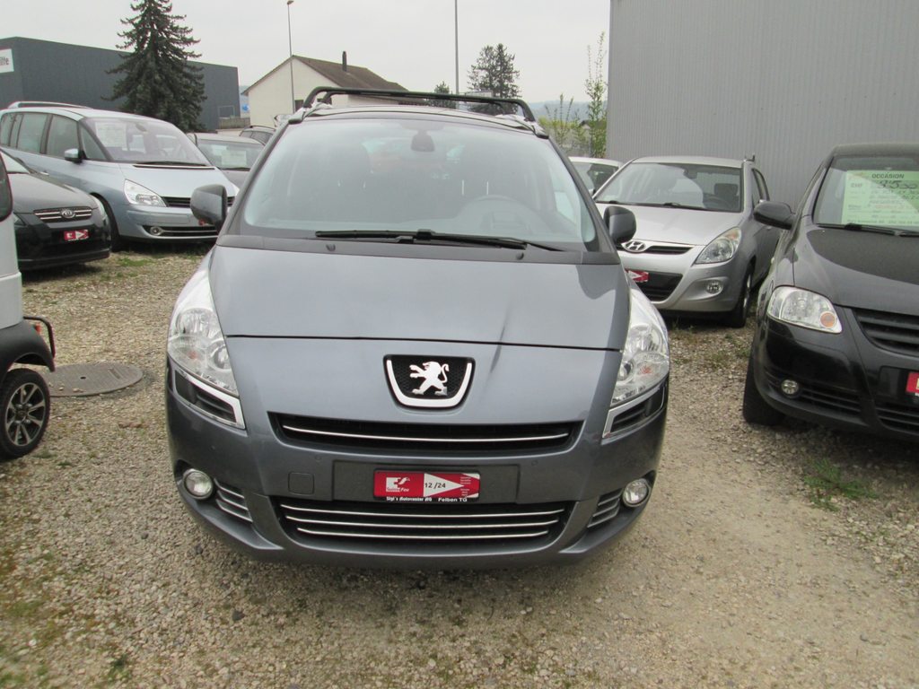 PEUGEOT 5008 1.6 THP 155 Active gebraucht für CHF 9'900,