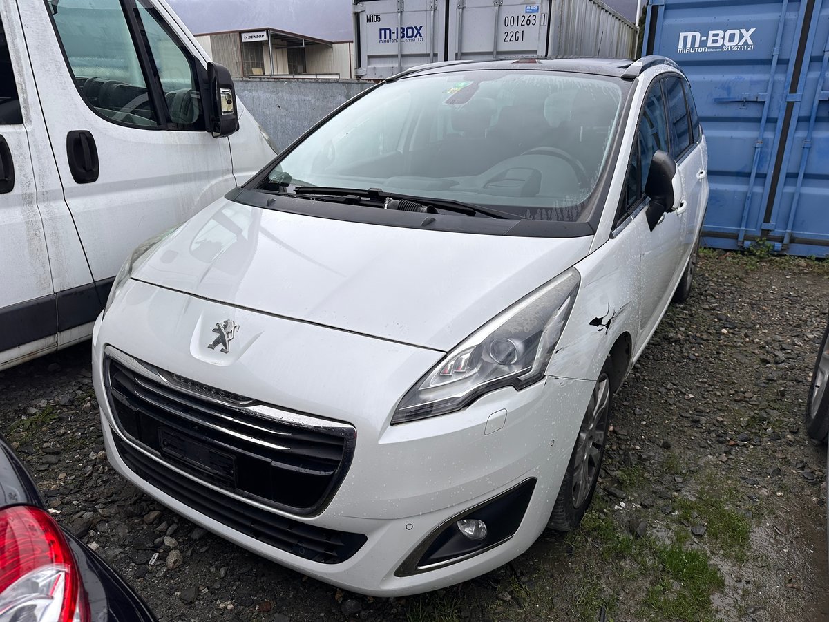 PEUGEOT 5008 2.0 BlueHDI Allure gebraucht für CHF 4'500,