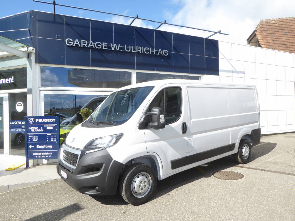 PEUGEOT Boxer Kaw. 333 L2H1 2.2 BH vorführwagen für CHF 44'900,