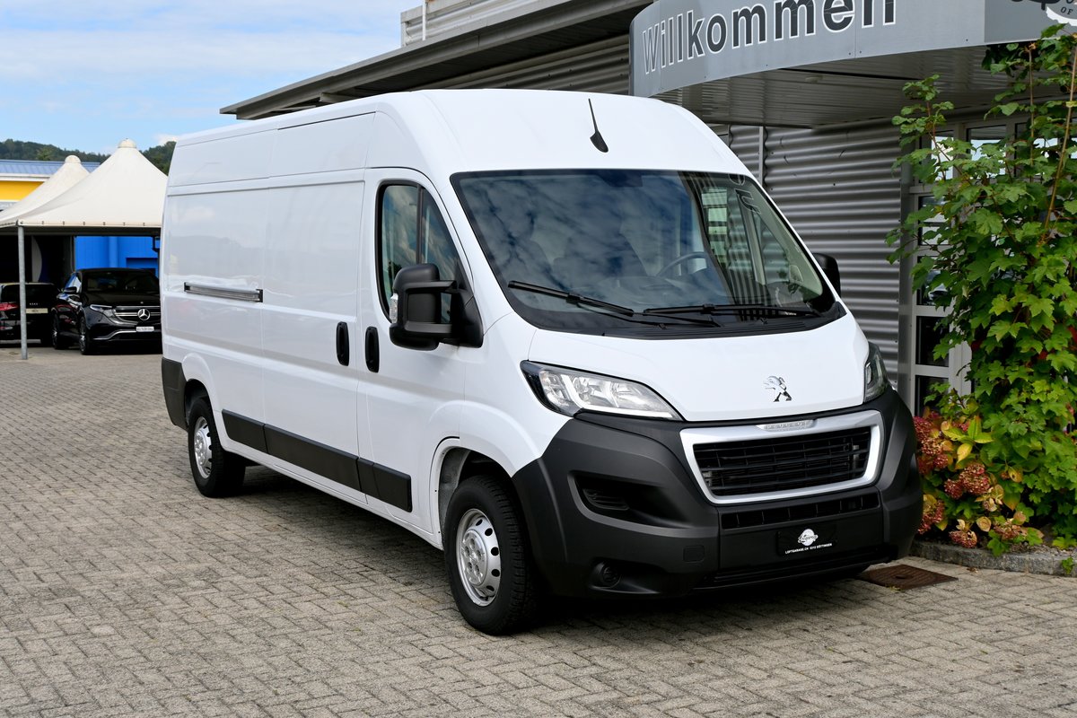 PEUGEOT Boxer 2.2 HDI 335 Premium gebraucht für CHF 27'990,