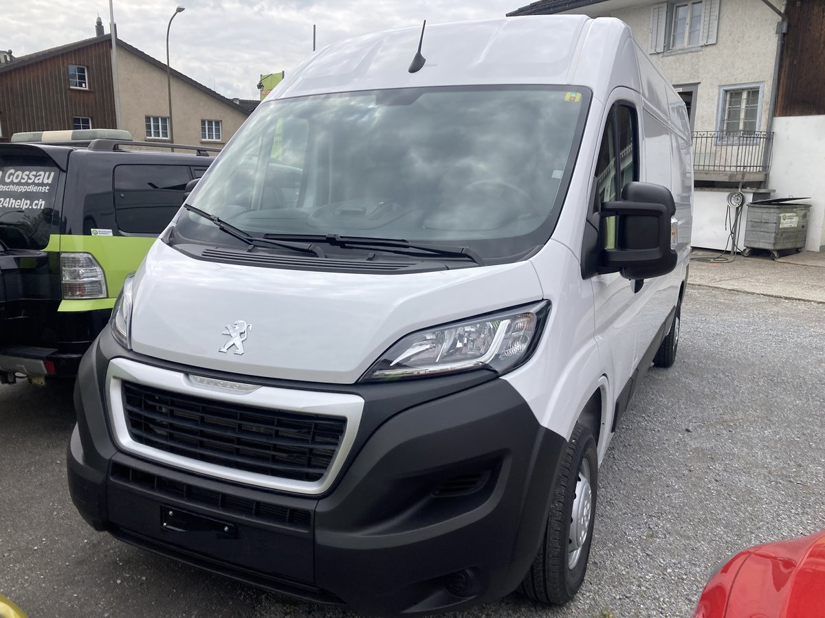 PEUGEOT Boxer Kaw. 335 L3H2 2.2 Bl gebraucht für CHF 39'800,