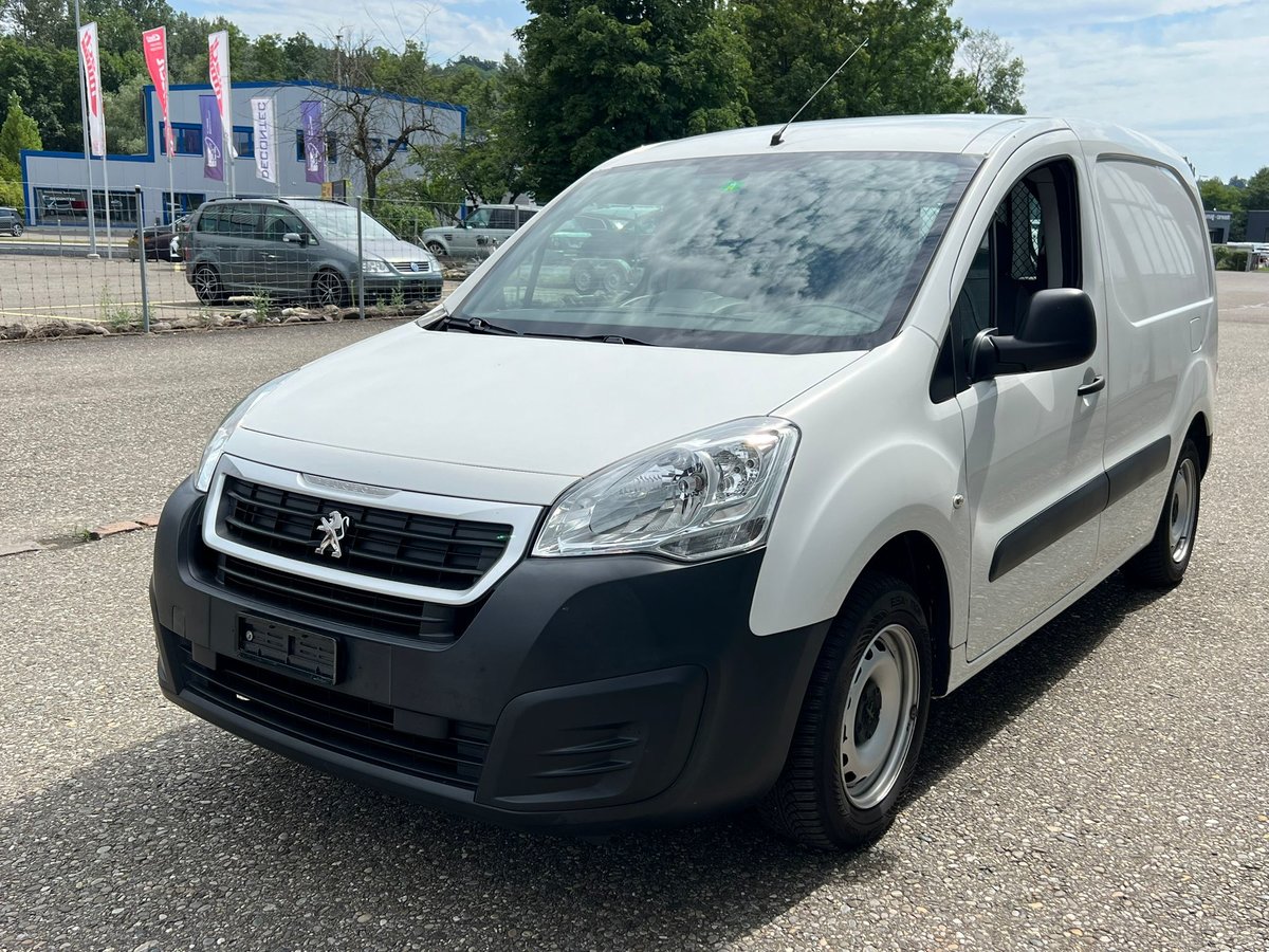 PEUGEOT Partner 1.6 VTi Active gebraucht für CHF 10'893,