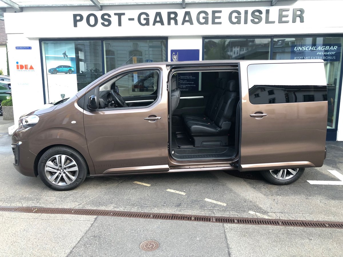 PEUGEOT Traveller Standard 2.0 Blu gebraucht für CHF 52'400,