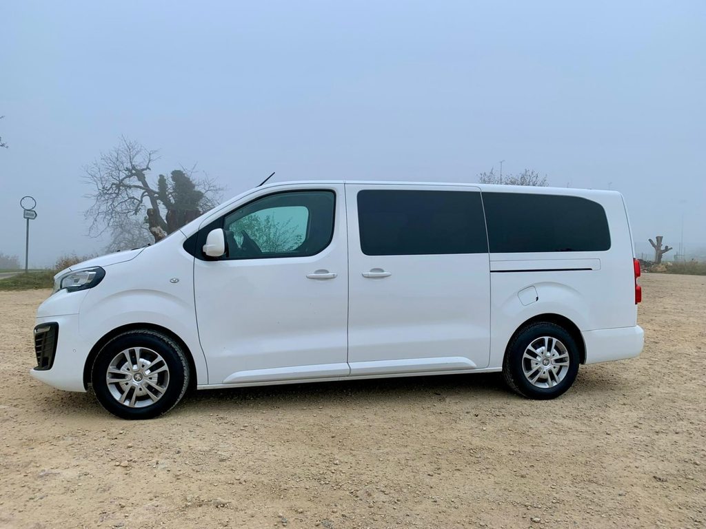 PEUGEOT Traveller Long 2.0 BlueHDi gebraucht für CHF 33'500,