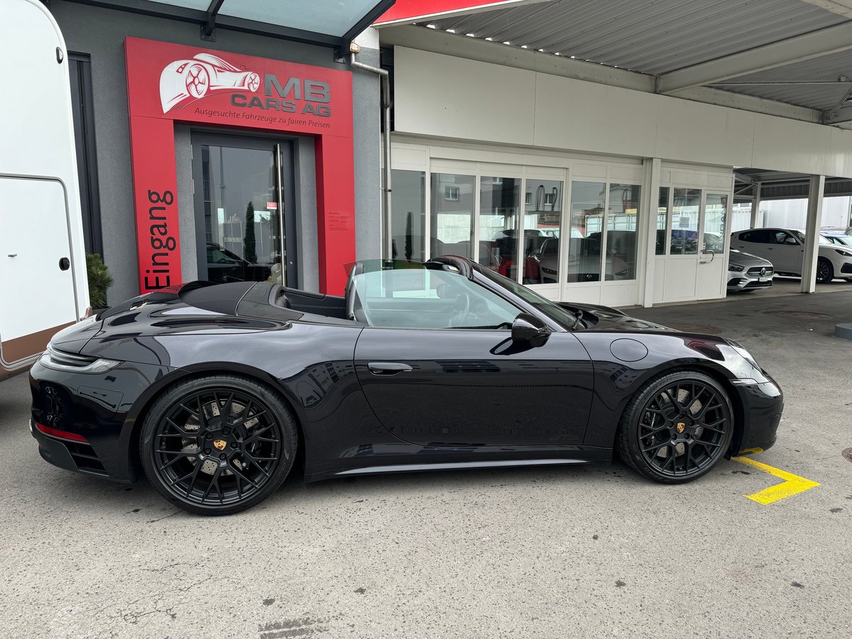 PORSCHE 911 Carrera 4 GTS Cabriole gebraucht für CHF 149'990,