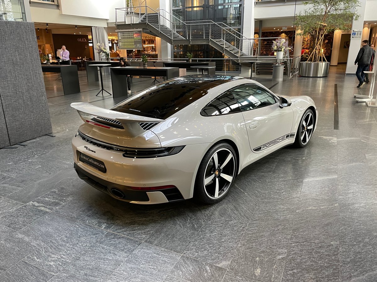 PORSCHE 911 Carrera PDK mit Aeroki neu für CHF 139'000,