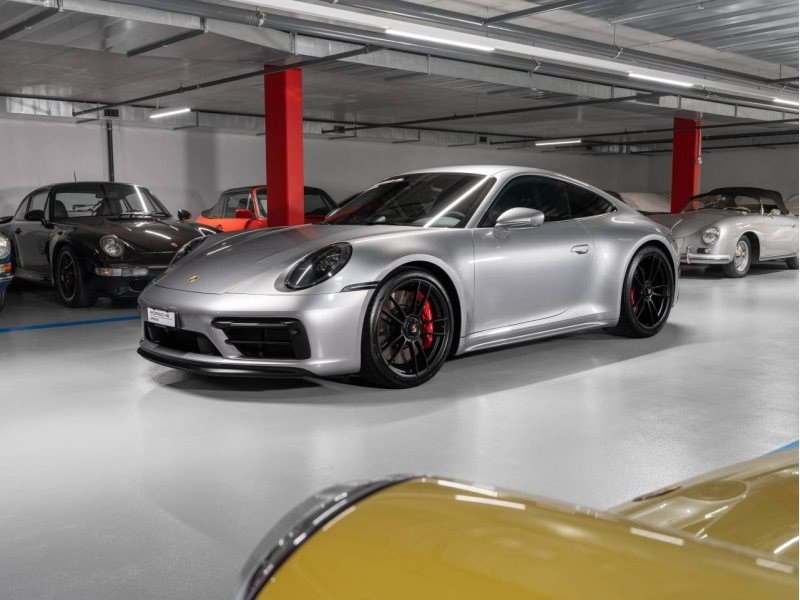 PORSCHE 911 Carrera 4 GTS gebraucht für CHF 179'900,