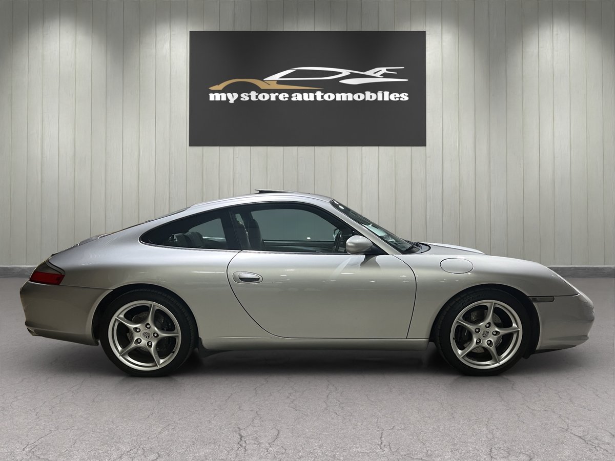 PORSCHE 911 Carrera gebraucht für CHF 33'500,