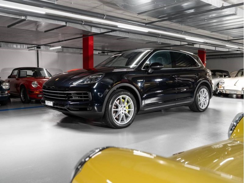 PORSCHE CAYENNE E