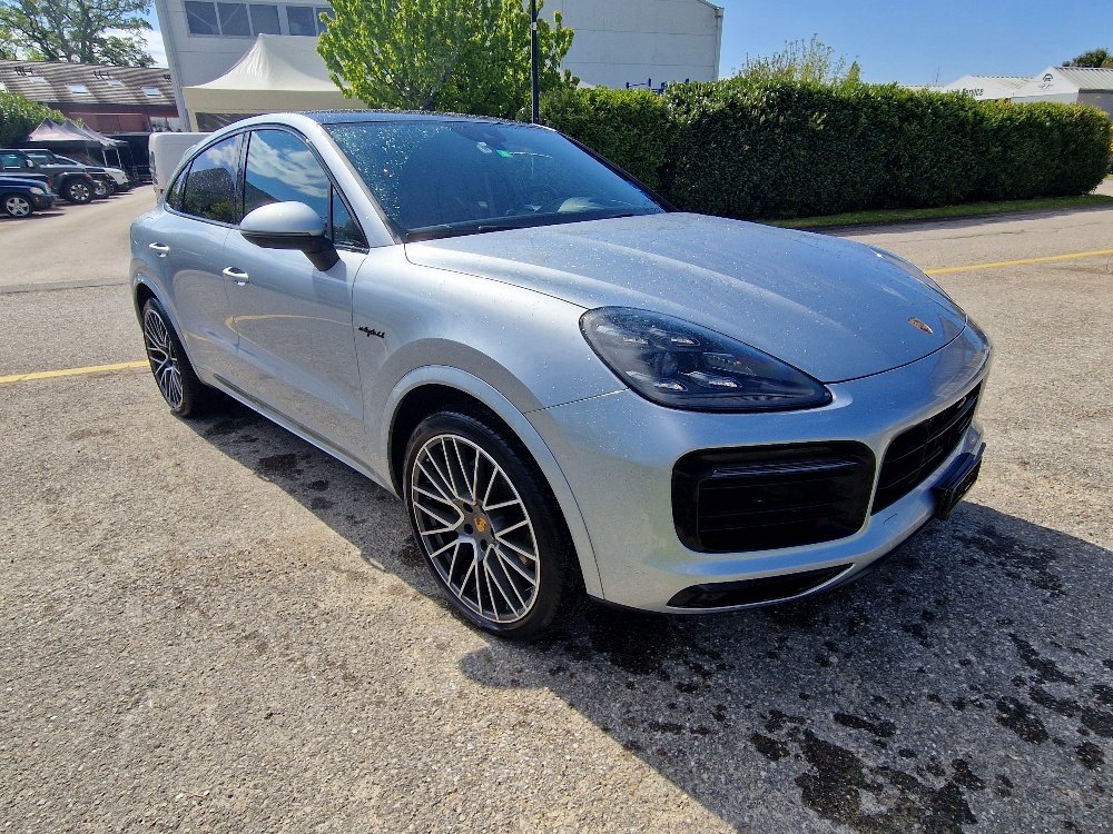 PORSCHE Cayenne Coupé E