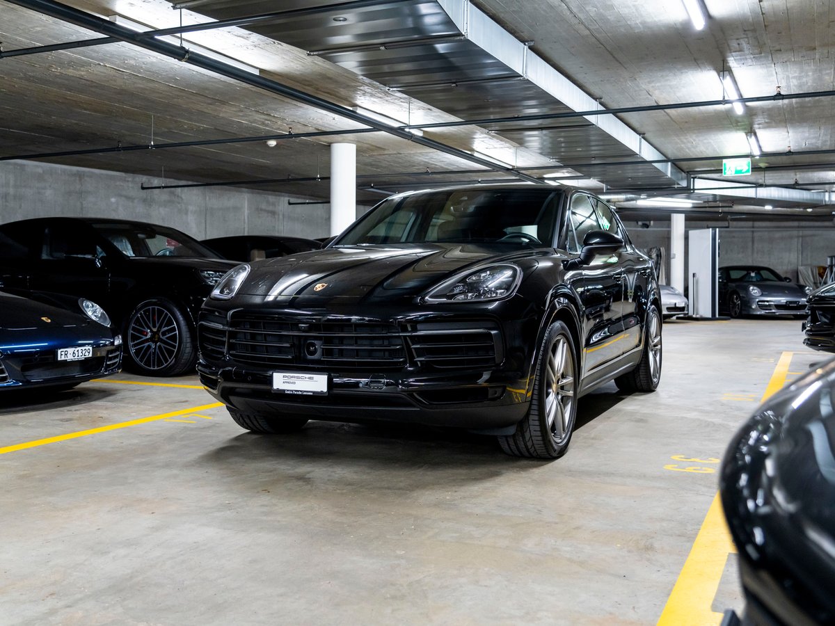 PORSCHE Cayenne E