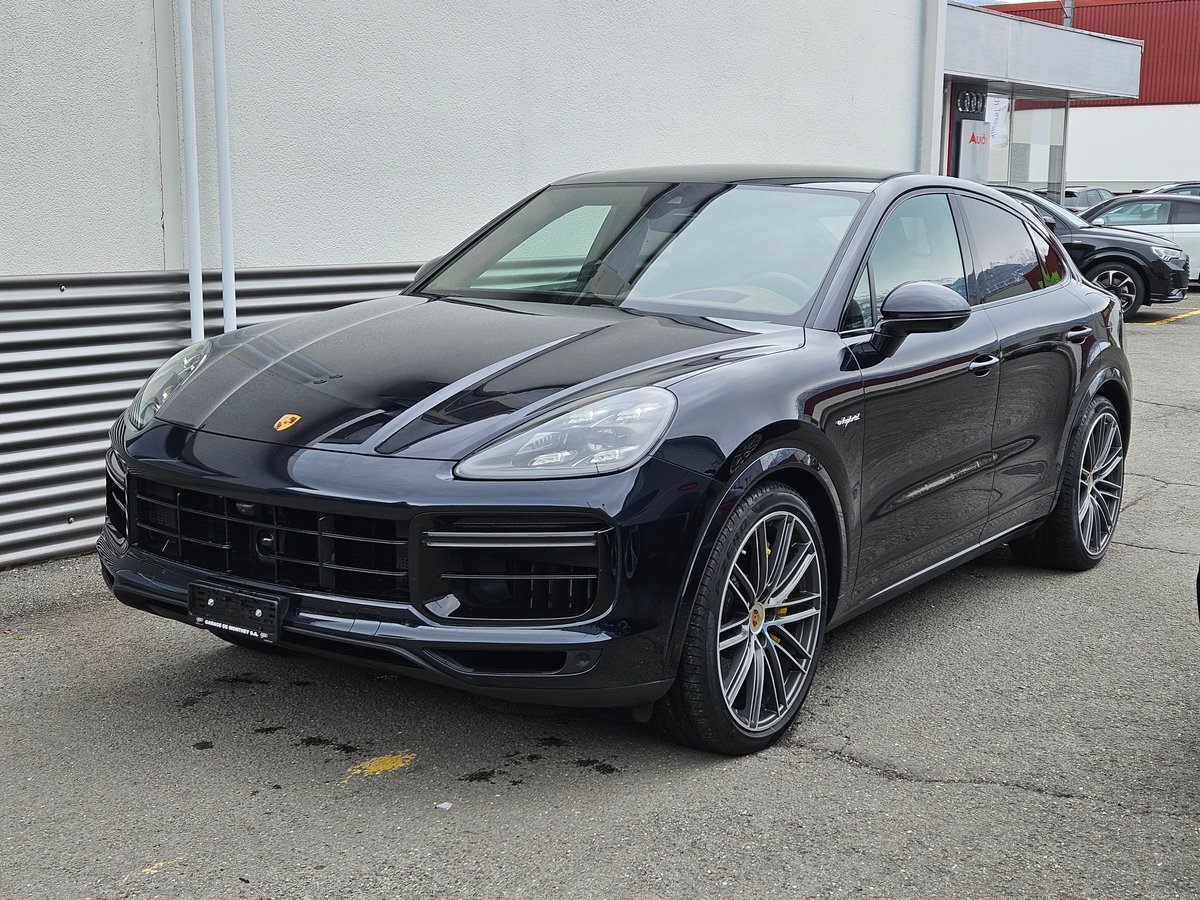 PORSCHE Cayenne Turbo Coupé S E