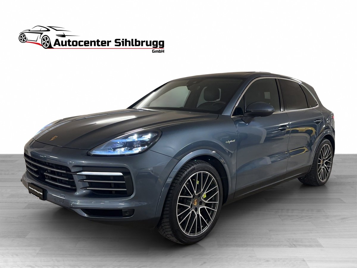 PORSCHE Cayenne E