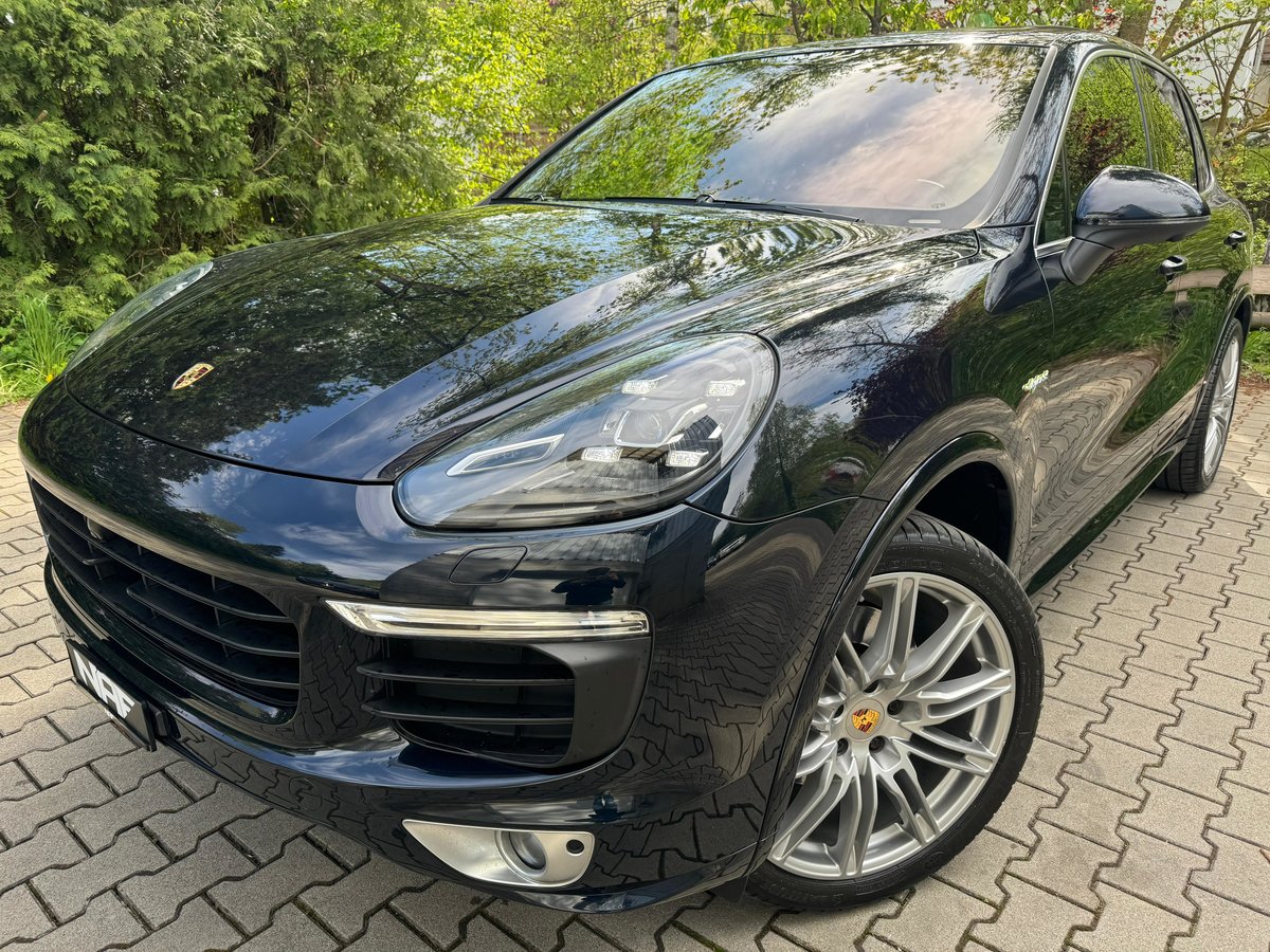 PORSCHE Cayenne S E