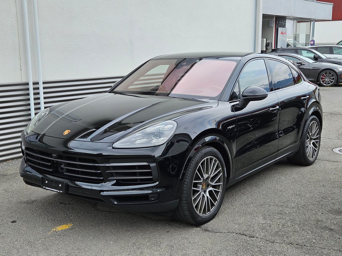 PORSCHE Cayenne Coupé E