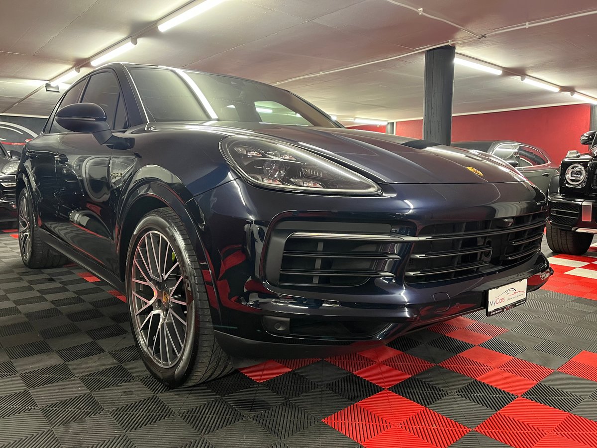 PORSCHE Cayenne E