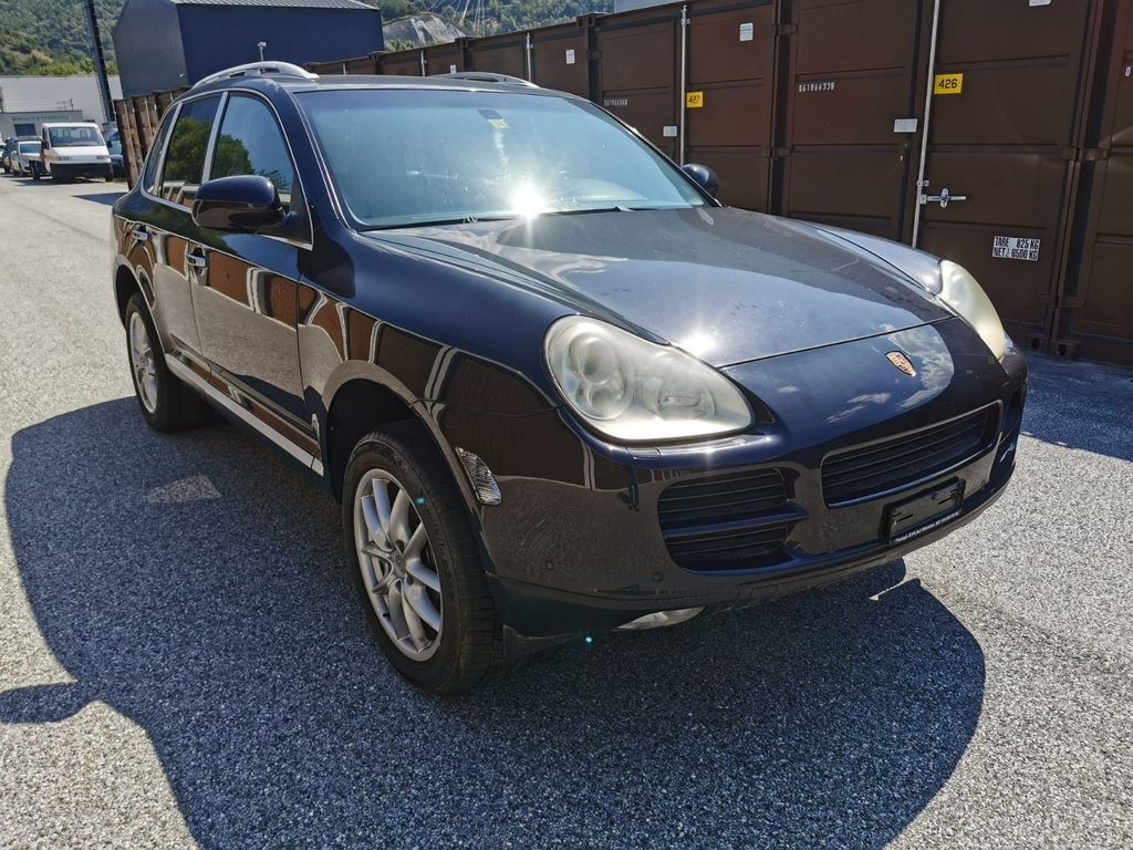 PORSCHE Cayenne 3.2 V6 gebraucht für CHF 6'000,