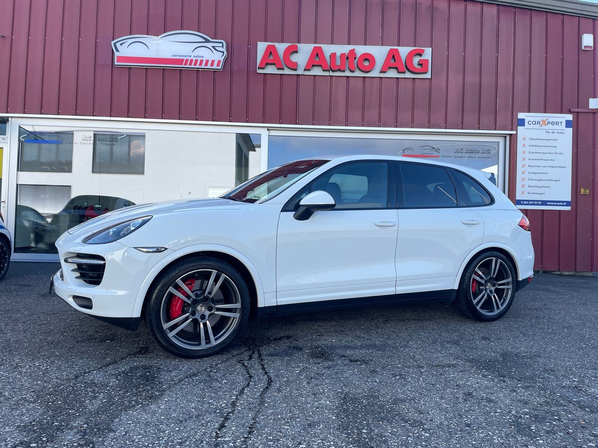 PORSCHE Cayenne Turbo gebraucht für CHF 37'500,