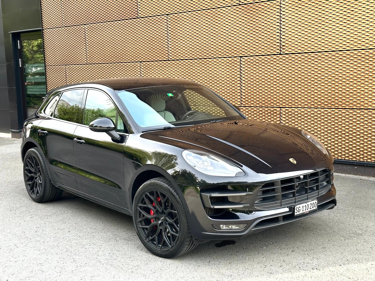 PORSCHE Macan Turbo PDK gebraucht für CHF 33'990,