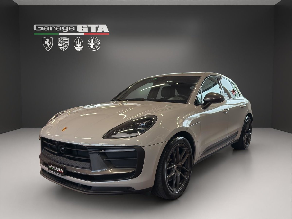 PORSCHE Macan T PDK gebraucht für CHF 67'900,