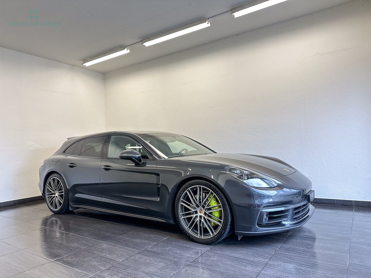 PORSCHE Panamera 4 E